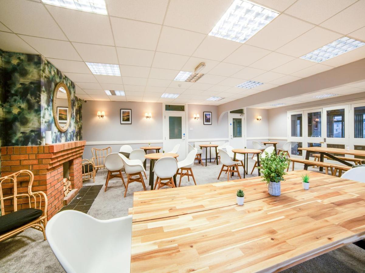 Rambler Travel Inn Портстьюарт Экстерьер фото