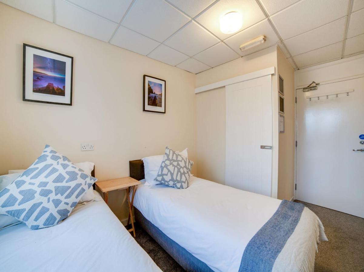 Rambler Travel Inn Портстьюарт Экстерьер фото